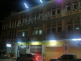 Queen Hotel Suratthani
