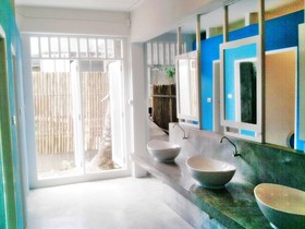 Glur Hostel Aonang