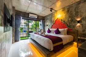 Maneetel Krabi Beachfront