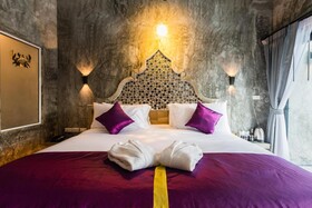 Maneetel Krabi Beachfront