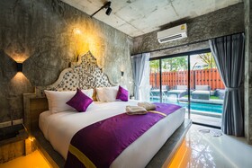 Maneetel Krabi Beachfront