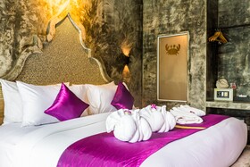 Maneetel Krabi Beachfront