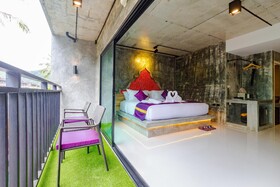 Maneetel Krabi Beachfront