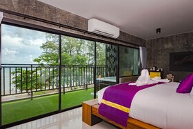 Maneetel Krabi Beachfront