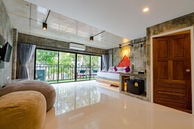 Maneetel Krabi Beachfront