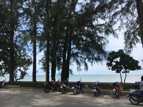 Maneetel Krabi Beachfront