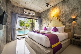 Maneetel Krabi Beachfront