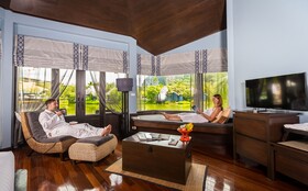 Peace Laguna Resort & Spa