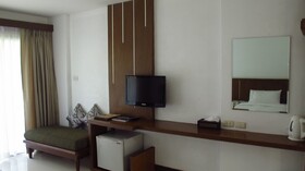 Peace Laguna Resort & Spa