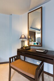 Peace Laguna Resort & Spa