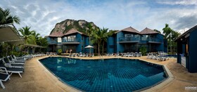 Peace Laguna Resort & Spa