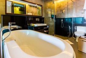 Phu Pi Maan Resort & Spa