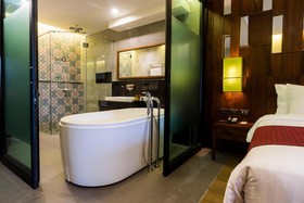 Phu Pi Maan Resort & Spa