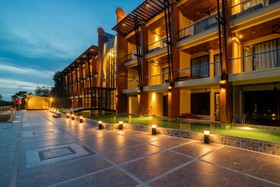 Phu Pi Maan Resort & Spa