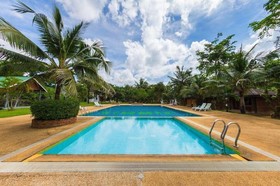 Raks Thai Resort