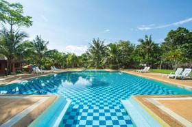 Raks Thai Resort