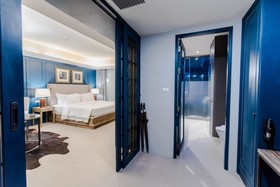 Sugar Marina Resort Cliffhanger