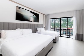 Sugar Marina Resort Cliffhanger