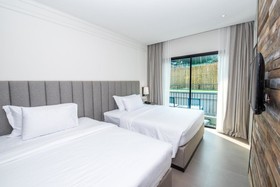 Sugar Marina Resort Cliffhanger