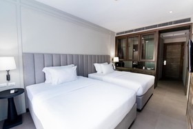 Sugar Marina Resort Cliffhanger