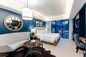 Sugar Marina Resort Cliffhanger