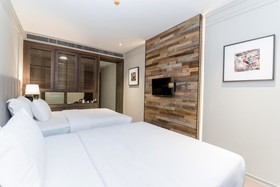 Sugar Marina Resort Cliffhanger