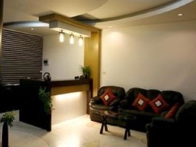 Warina Placen Hotel  And Serviced Apartment