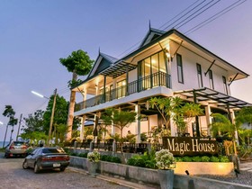 Magic House