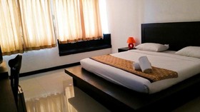 Nana Buri Hotel