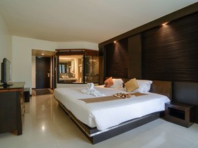 Novotel Chumphon Beach Resort & Golf
