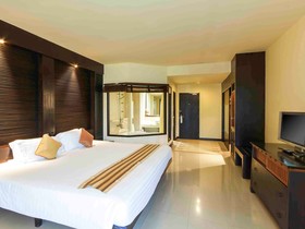 Novotel Chumphon Beach Resort & Golf