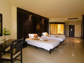 Novotel Chumphon Beach Resort & Golf