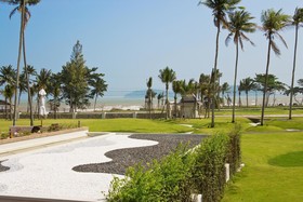 Novotel Chumphon Beach Resort & Golf