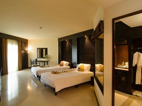 Novotel Chumphon Beach Resort & Golf