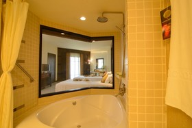 Novotel Chumphon Beach Resort & Golf