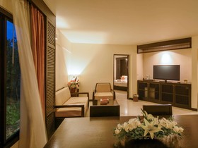 Novotel Chumphon Beach Resort & Golf