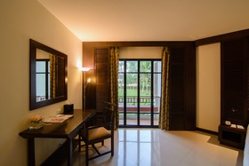 Novotel Chumphon Beach Resort & Golf