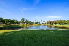 Novotel Chumphon Beach Resort & Golf