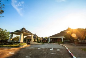 Novotel Chumphon Beach Resort & Golf