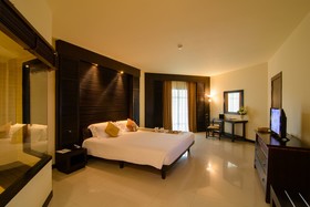 Novotel Chumphon Beach Resort & Golf