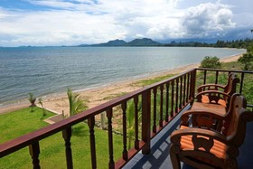 Sara Beachfront Boutique Resort