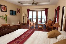 Sara Beachfront Boutique Resort