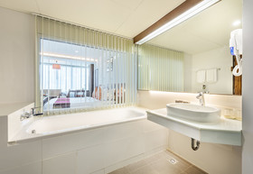 Buri Sriphu Boutique Hotel