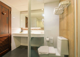 Buri Sriphu Boutique Hotel