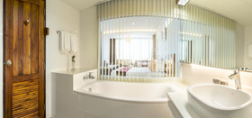 Buri Sriphu Boutique Hotel