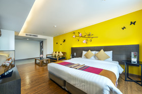 Buri Sriphu Boutique Hotel