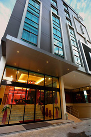 Buri Sriphu Boutique Hotel