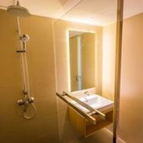 Crystal Hotel Hat Yai