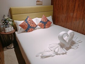 Icon Hotel