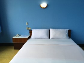 Laem Thong Hotel
